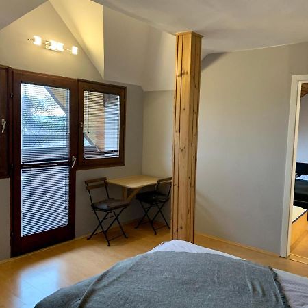 Var-Lak Apartman إغير المظهر الخارجي الصورة