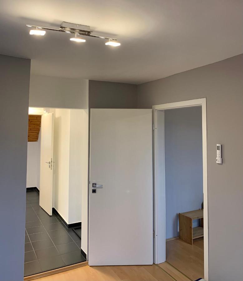Var-Lak Apartman إغير المظهر الخارجي الصورة