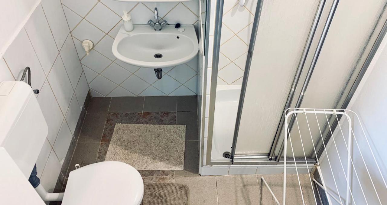 Var-Lak Apartman إغير المظهر الخارجي الصورة